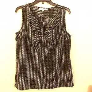 Ann Taylor LOFT Black/White Top. Size M
